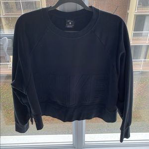Black nike drifit crew neck